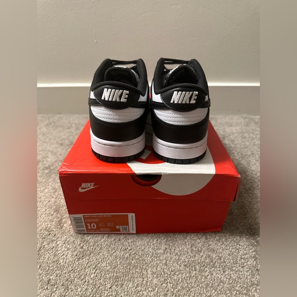 Nike Panda Dunks Size 10 - Picture 5 of 5